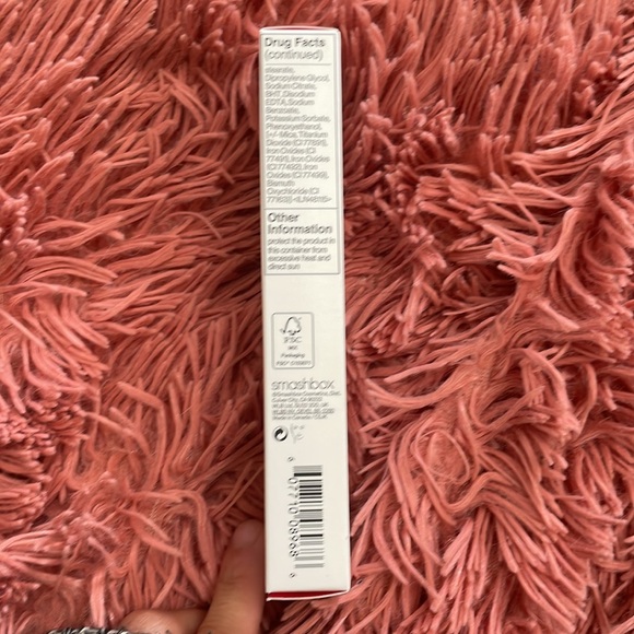 Smashbox halo healthy glow all in one tinted moisturizer SPF 25 - Tan Da… - Picture 4 of 5